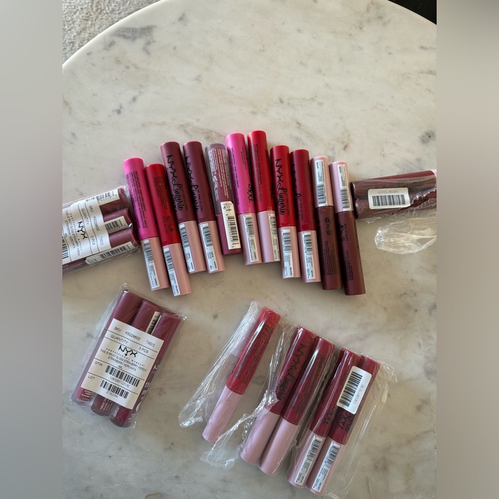 Nyx Lipstick Lot New & Unopened